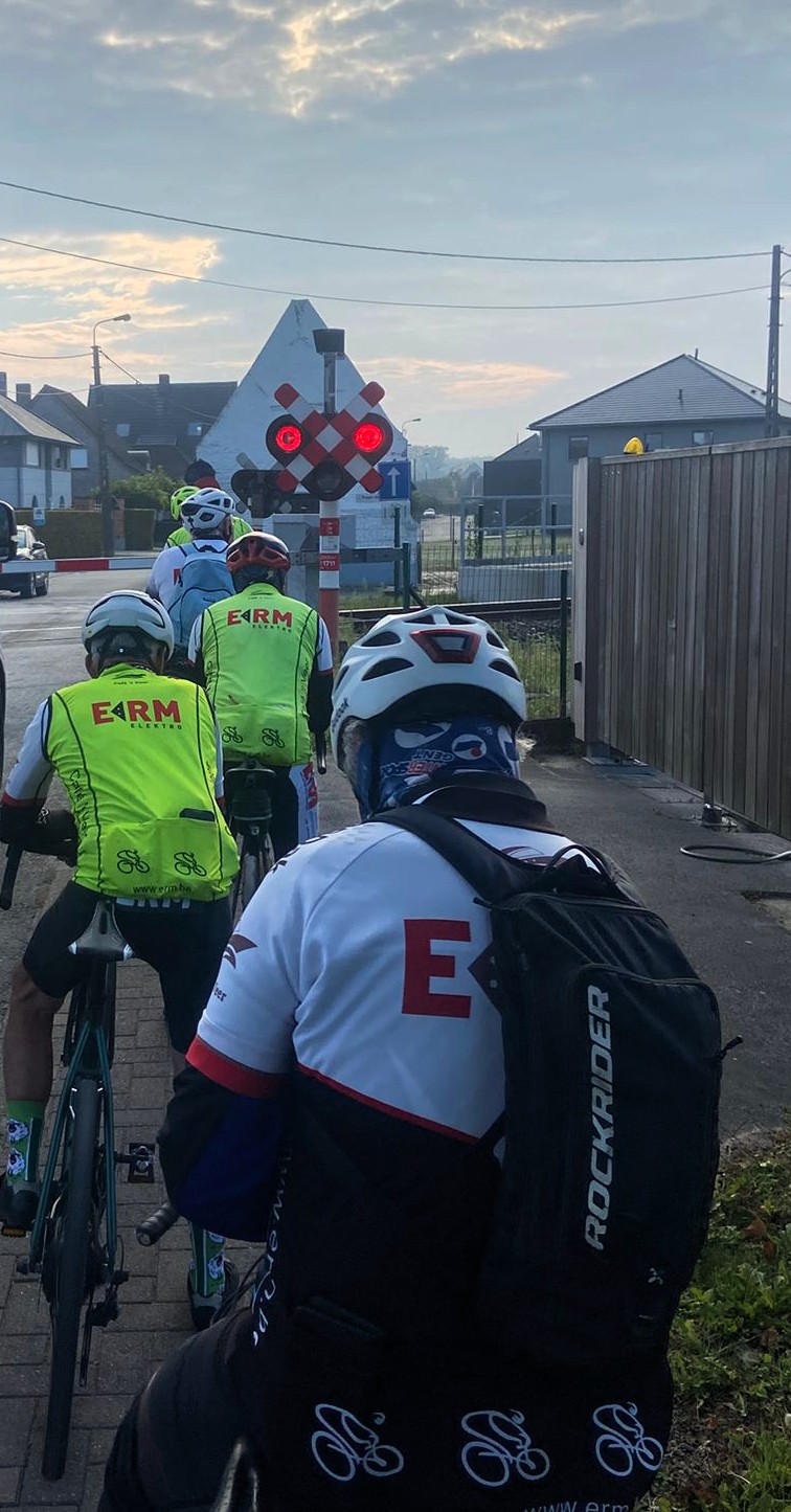 peleton.jpeg